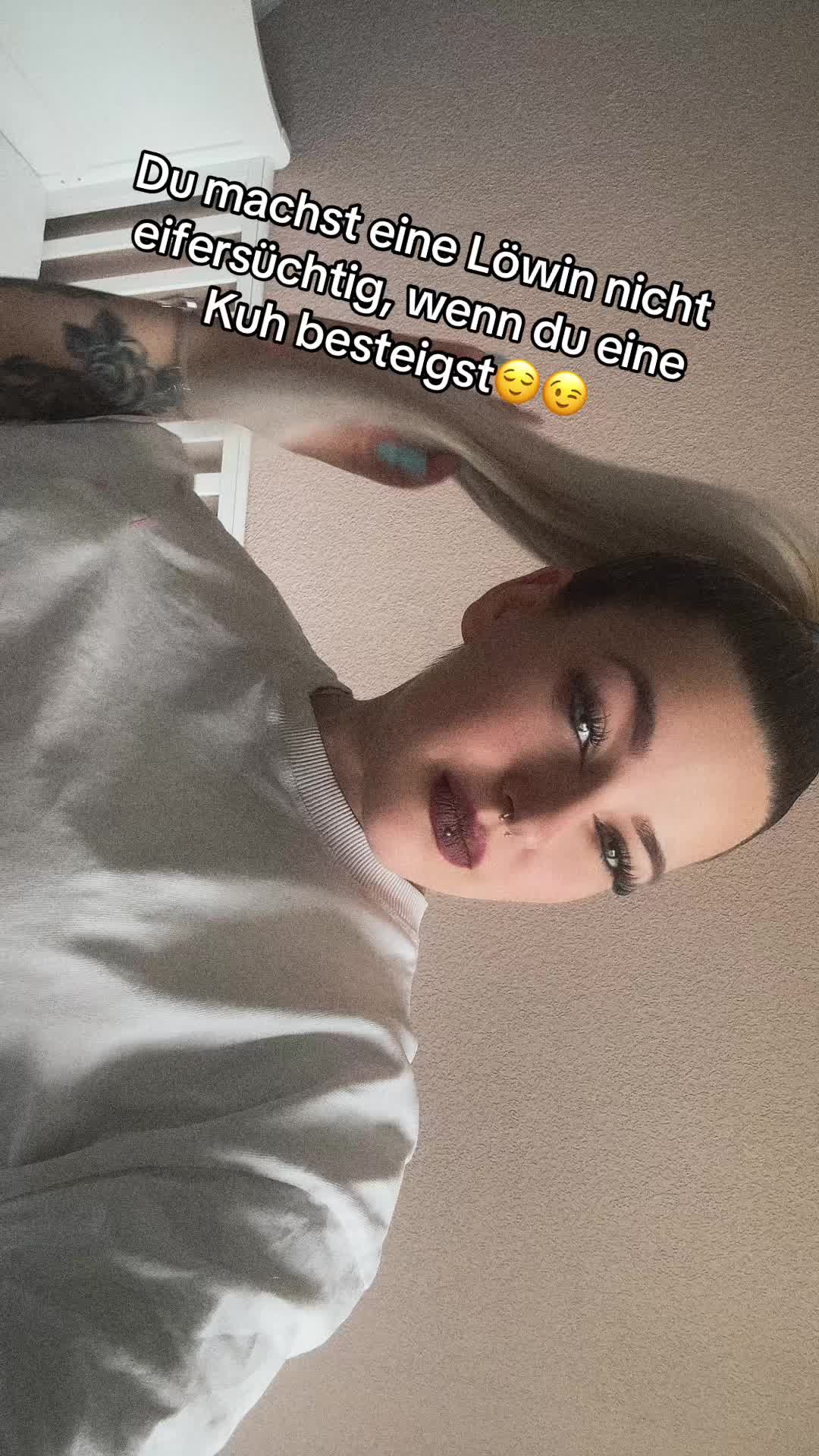 @chaos_queen_1201