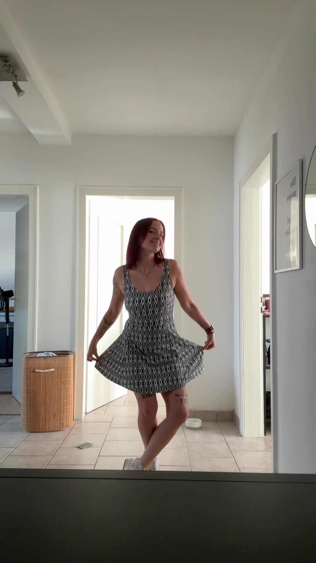 @Missundercover.__