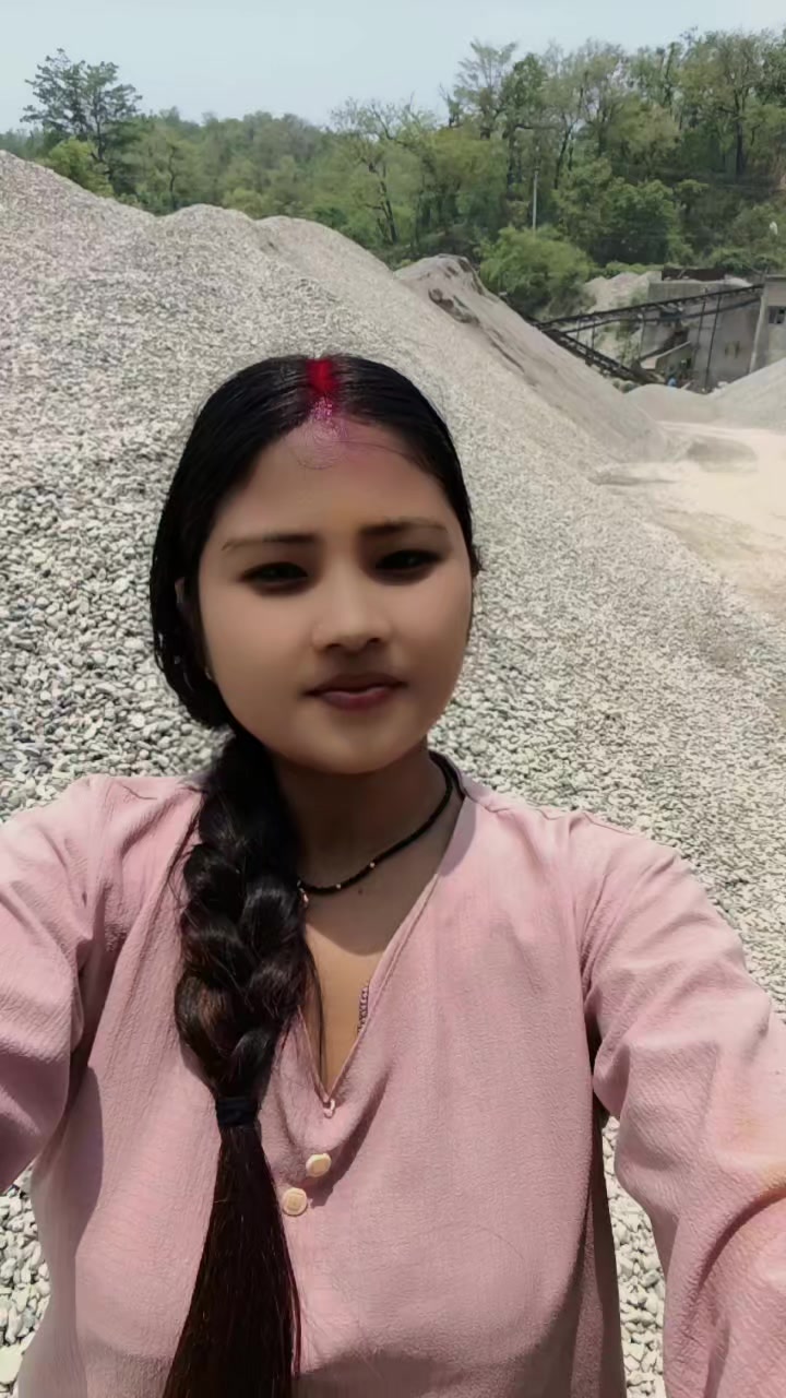 @Kajal Tharu