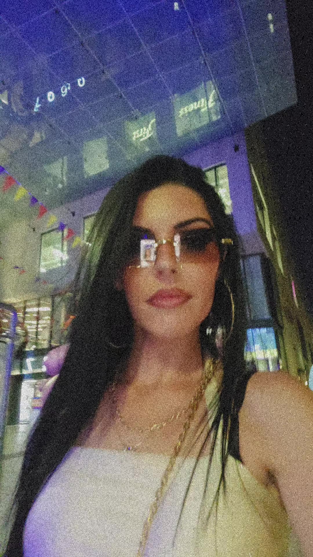 @Leydina