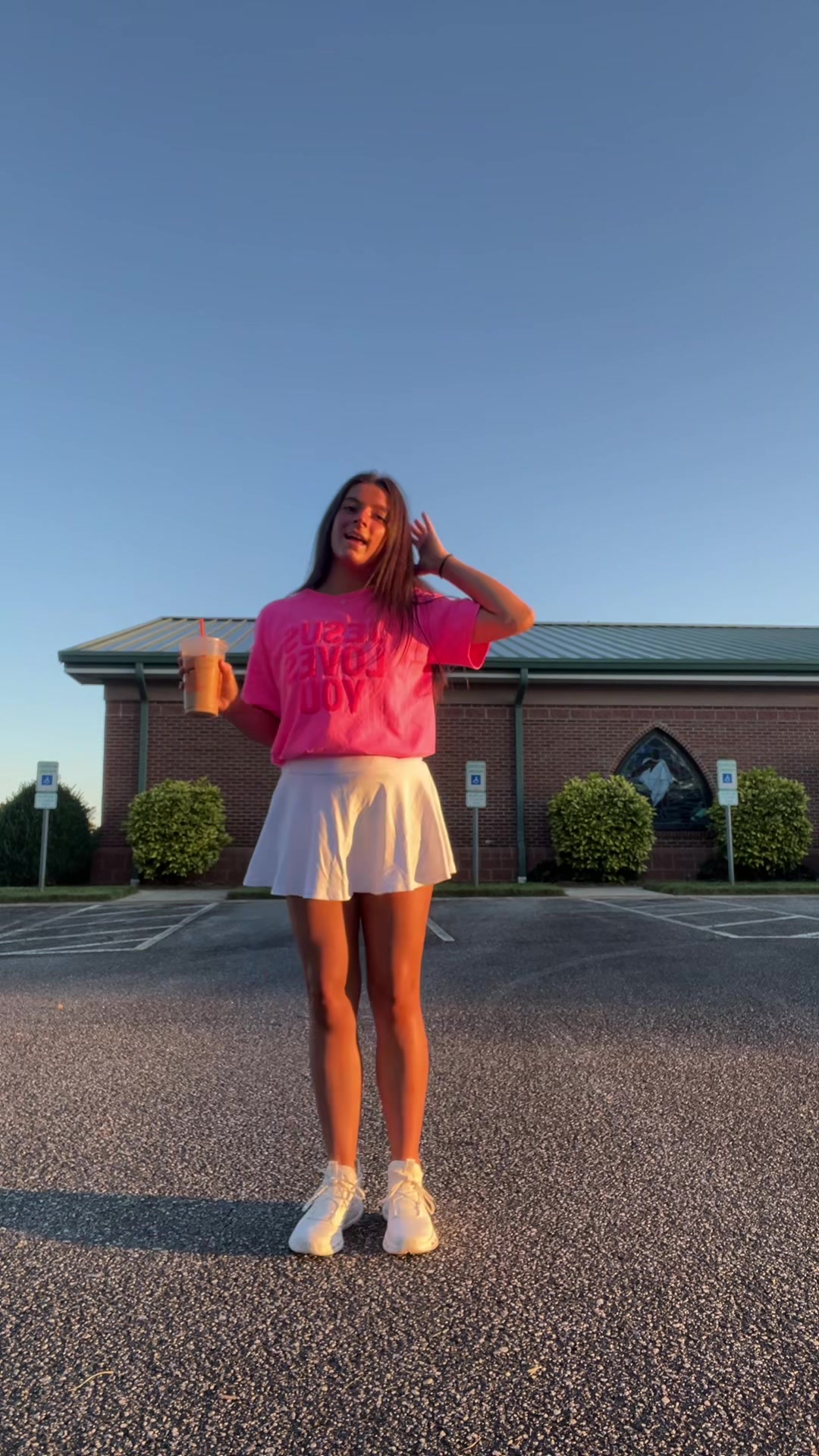 @Bella