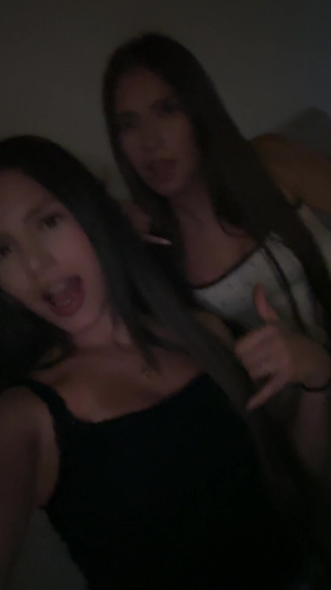 @๐๐ฃ๐๐๐