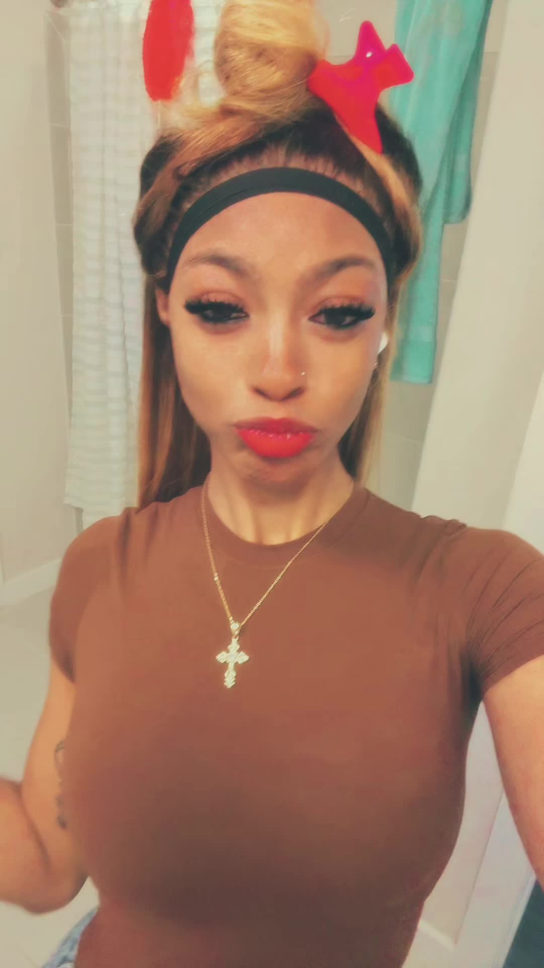 @__Diorbae__