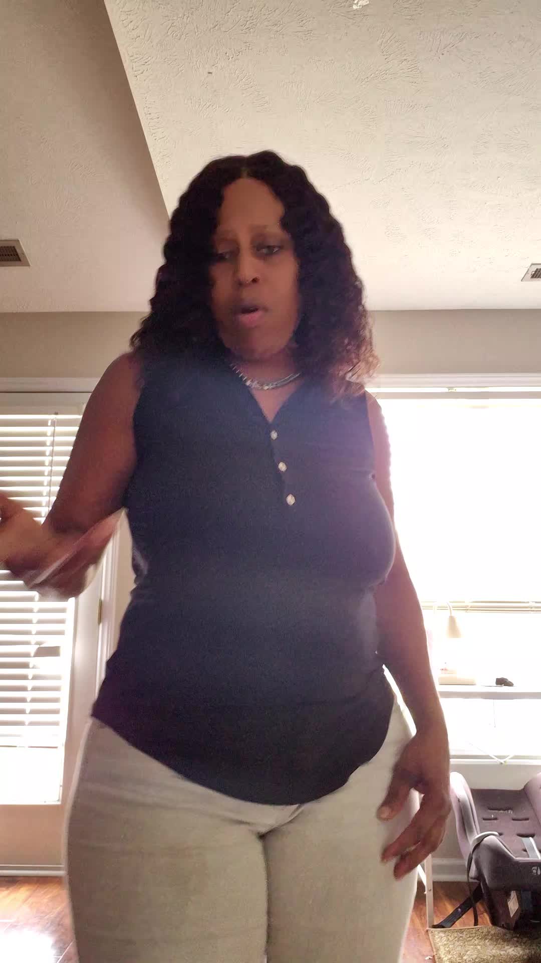 @DeeBestMom