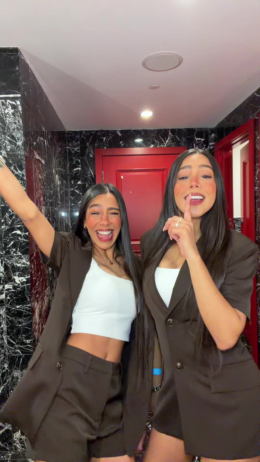 @Pedraza_twins