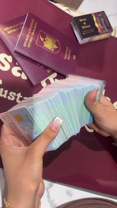 @Fustanemeqera_besa_xheni