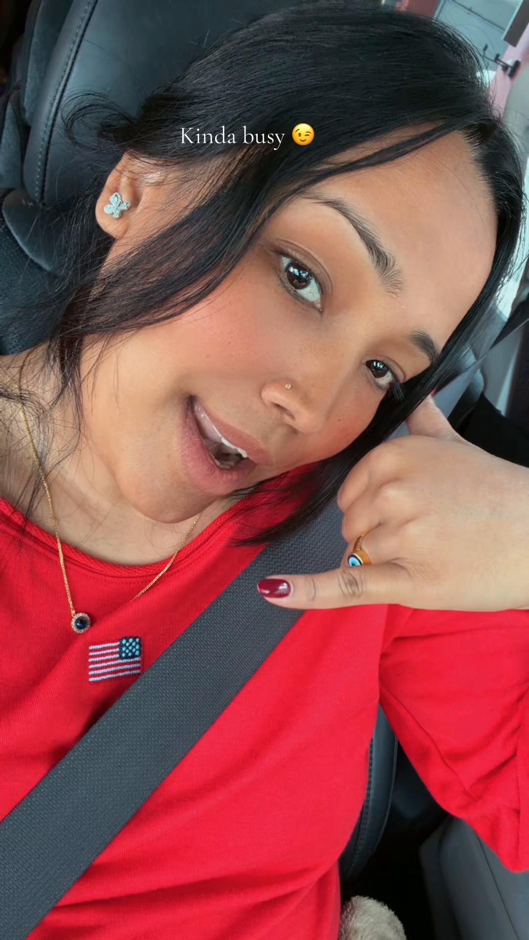 @Manisha Siwakoti🧿
