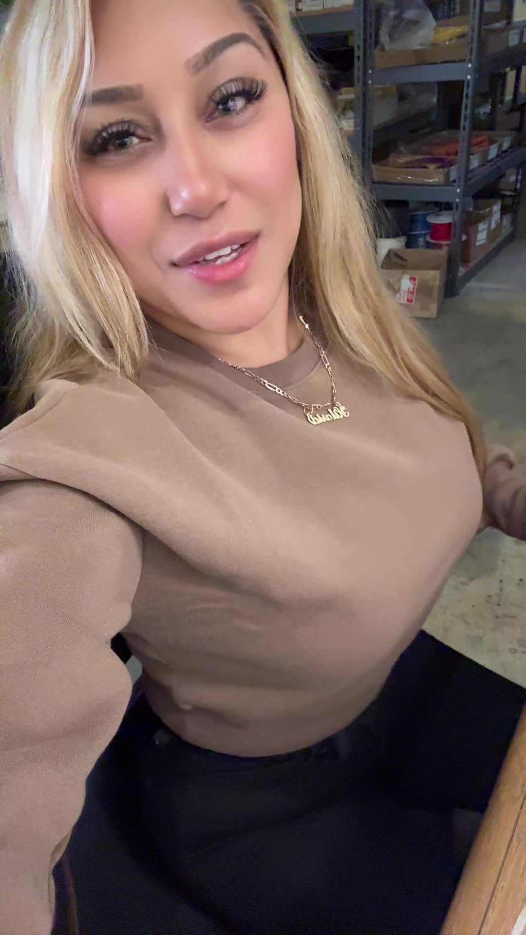@Hilary Orrosquieta 🥀