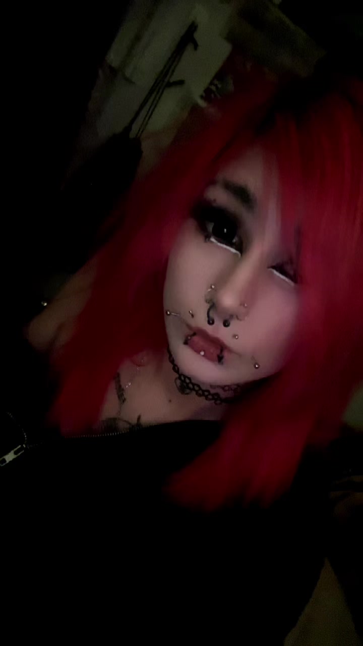 @z0mbi3_b1t3s