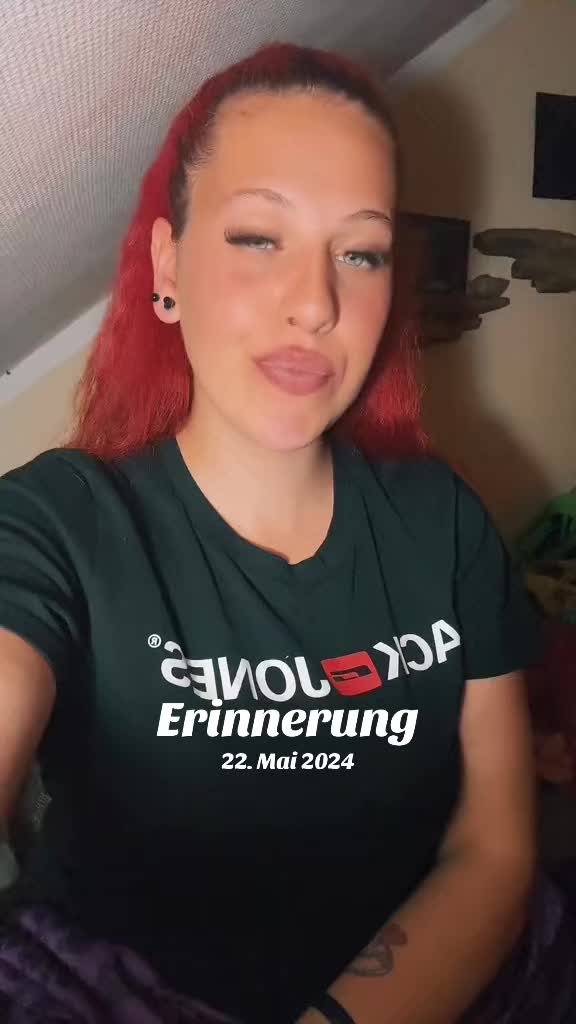 @Vivi😈