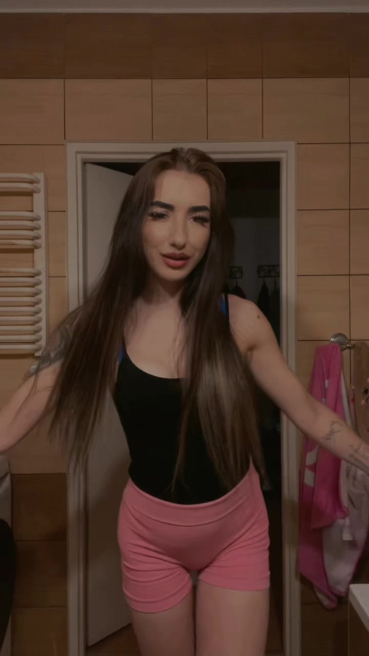 @_beluniaaa_
