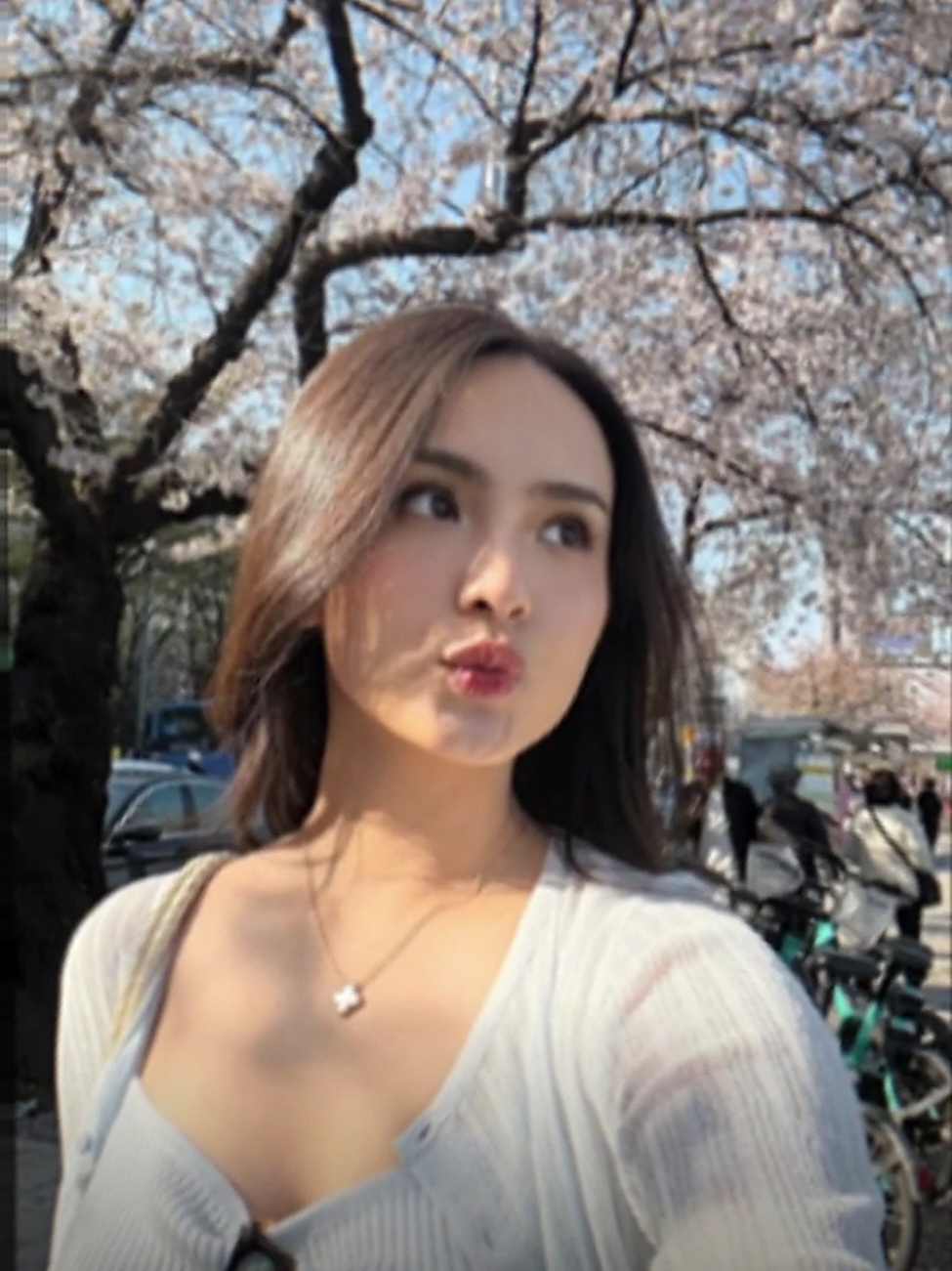 @elsyaaa