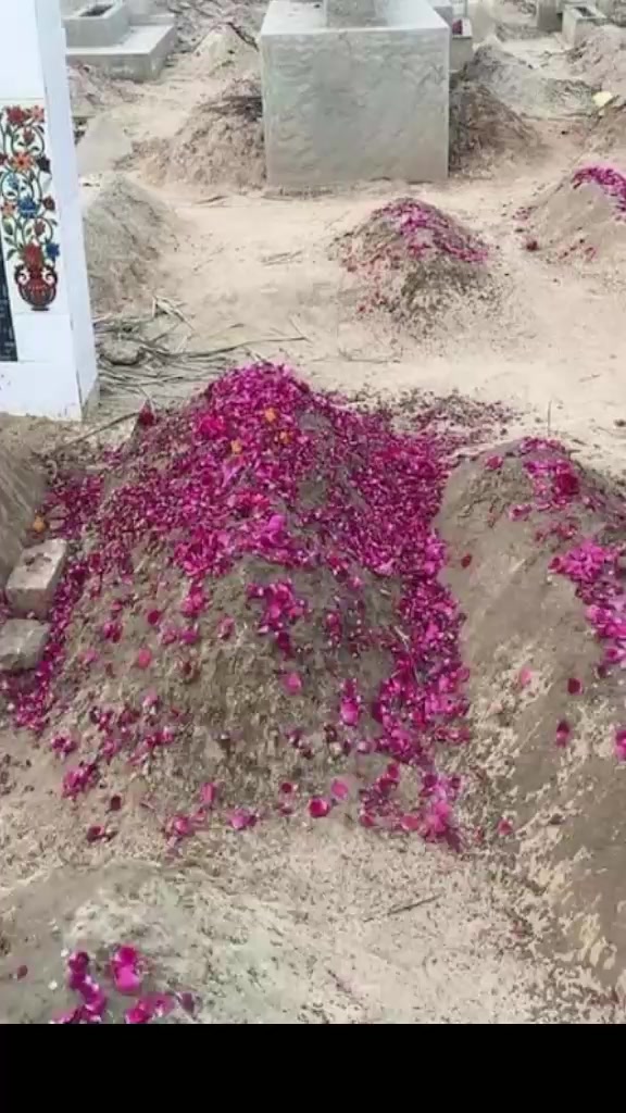 @Rahim Khan RS love 💞💞😘