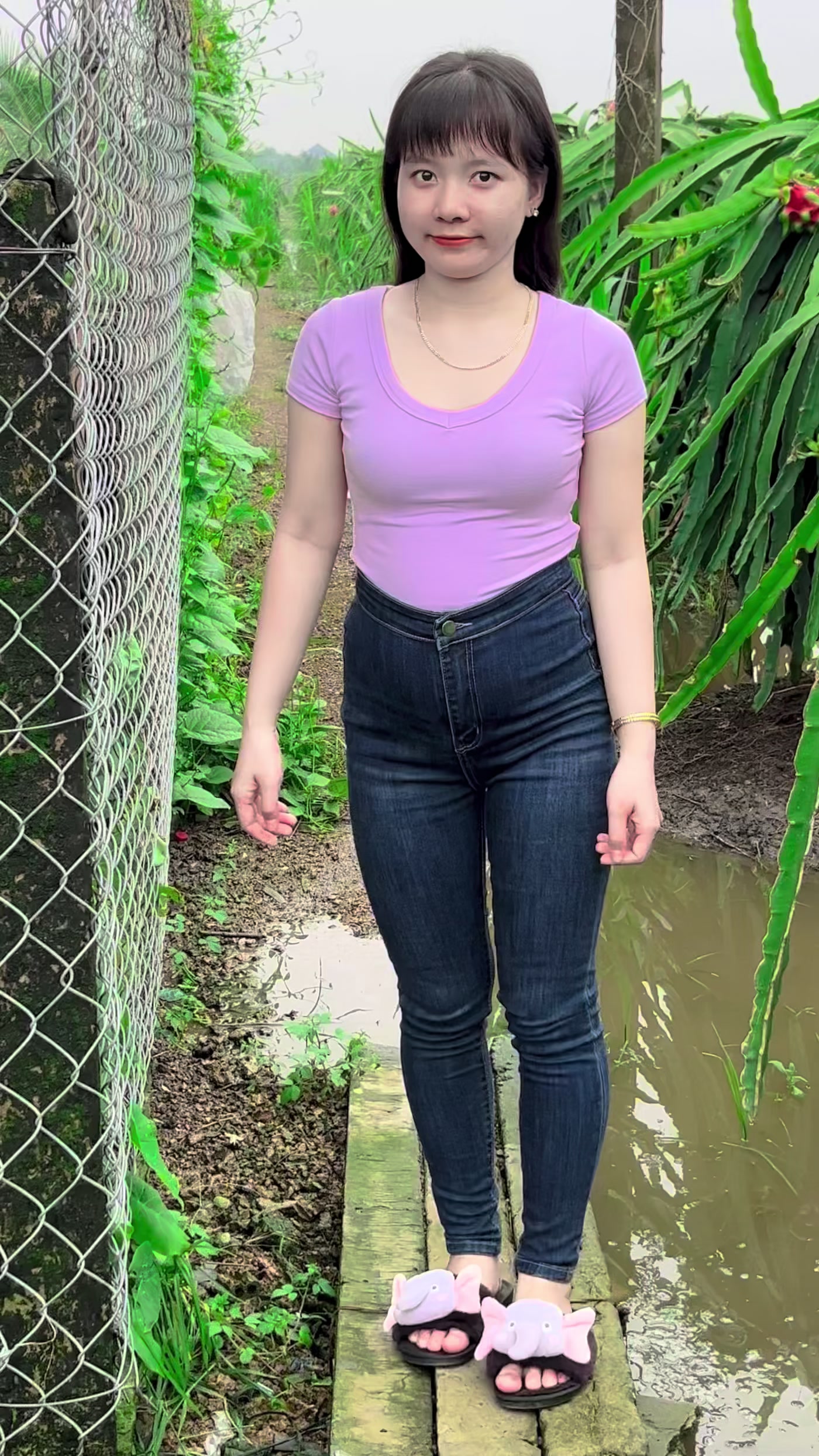 @Cẩm Tr&uacute;c