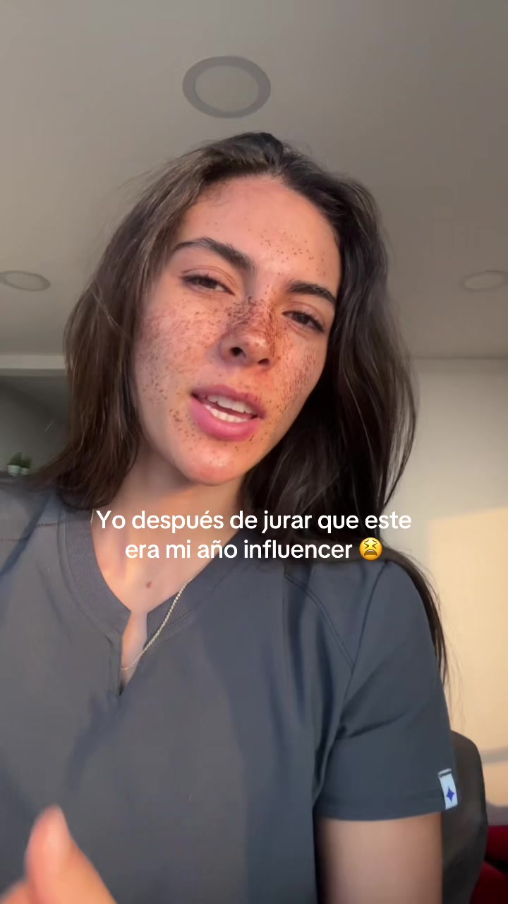 @navarroooov