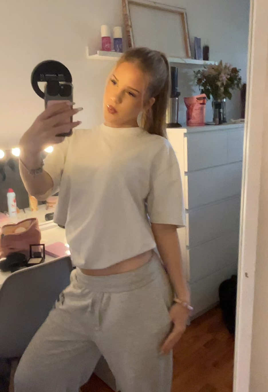 @jennaa :)