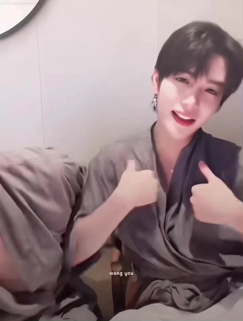 @Ksyy