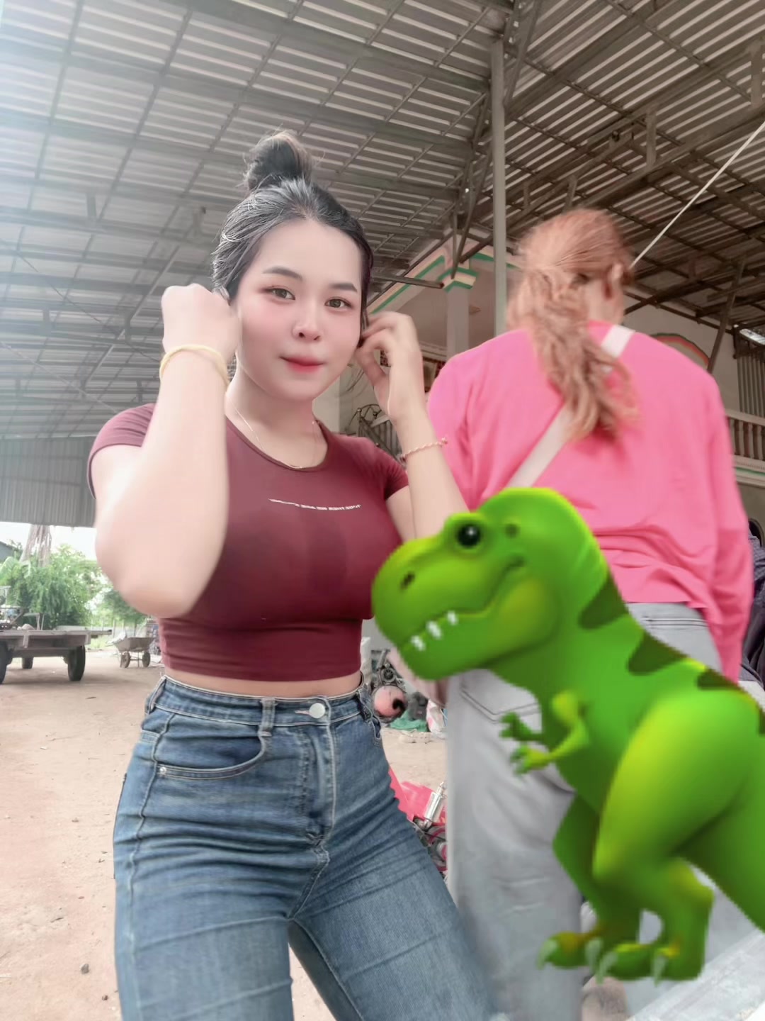 @Mom-មុំ💞