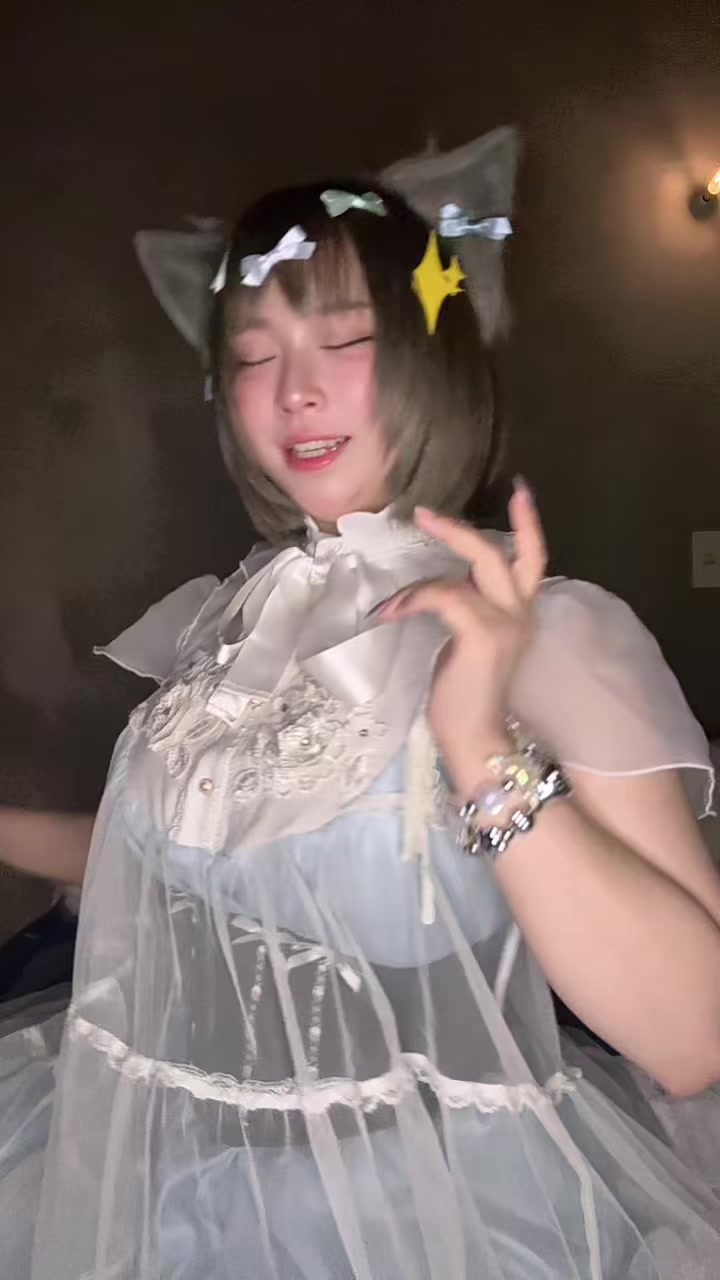 @夏絵ココ👒💓natuecoco