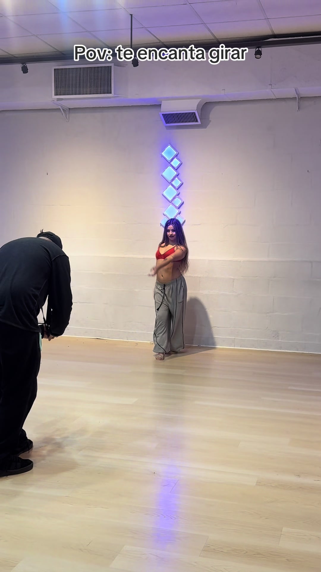 @Nickiirojo