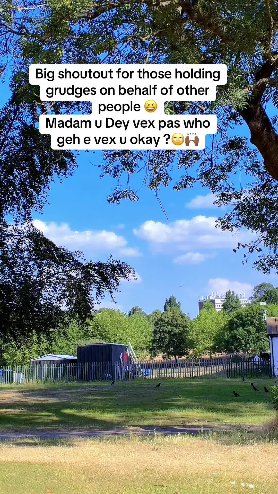 @Officialroxy5🇬🇧🇪🇺