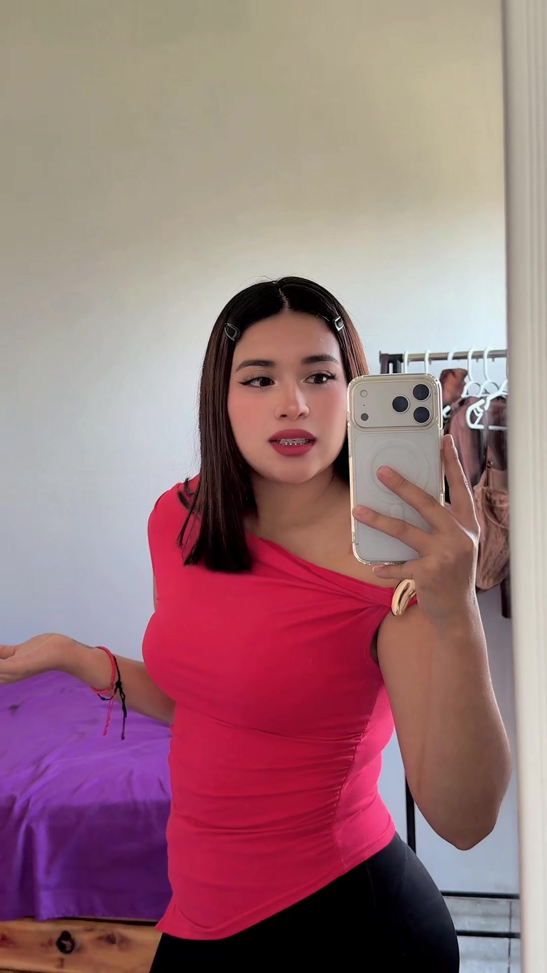 @Anirii🍒