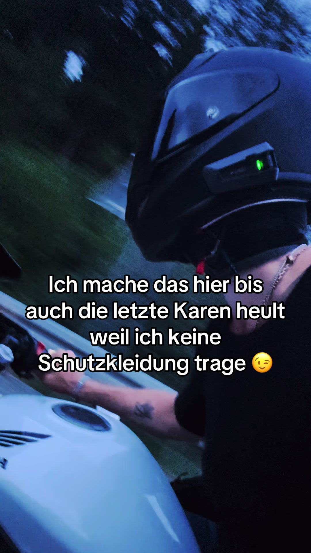 @MotoDenno