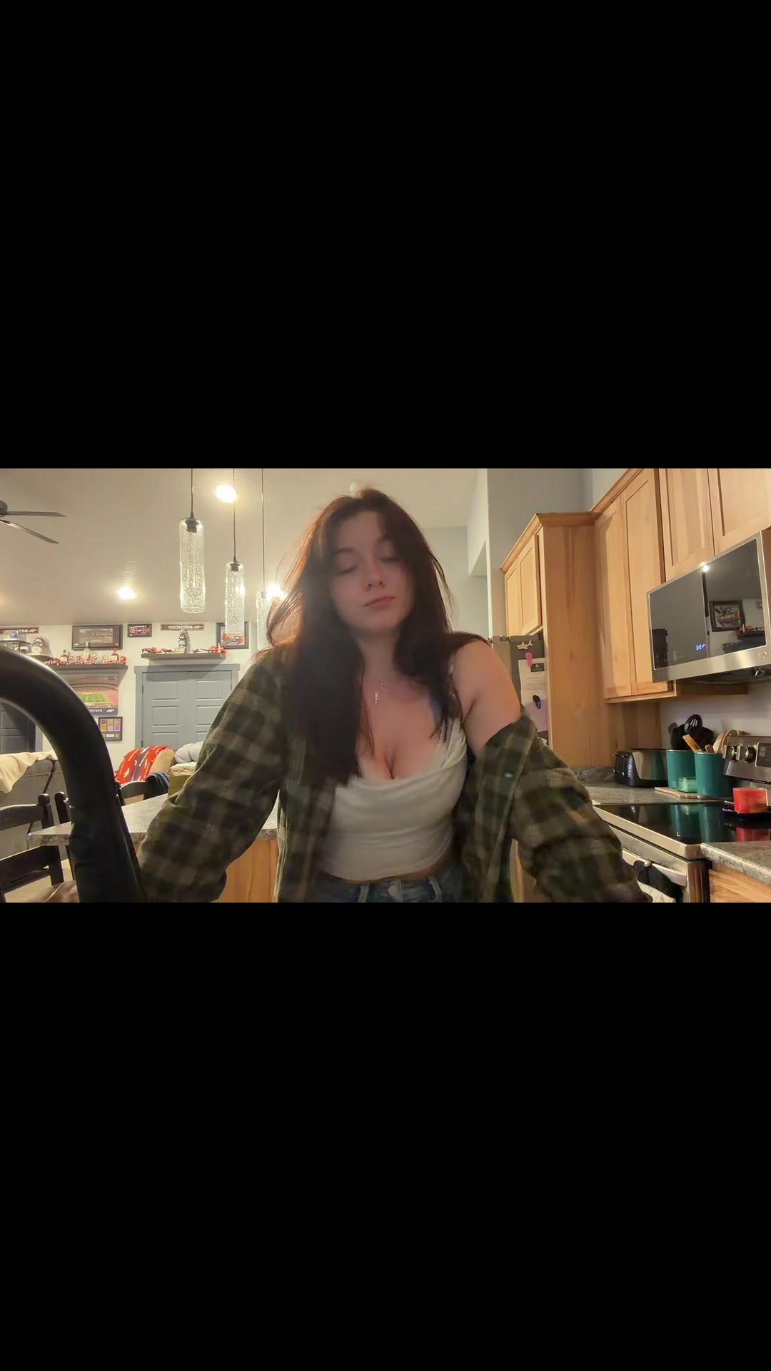 @Maddie🕷️