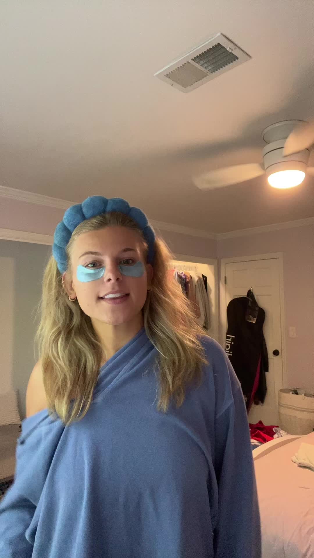 @averyhill24