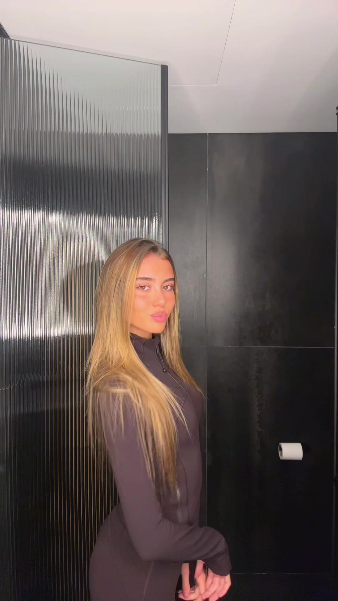 @MILA ZOARETZ