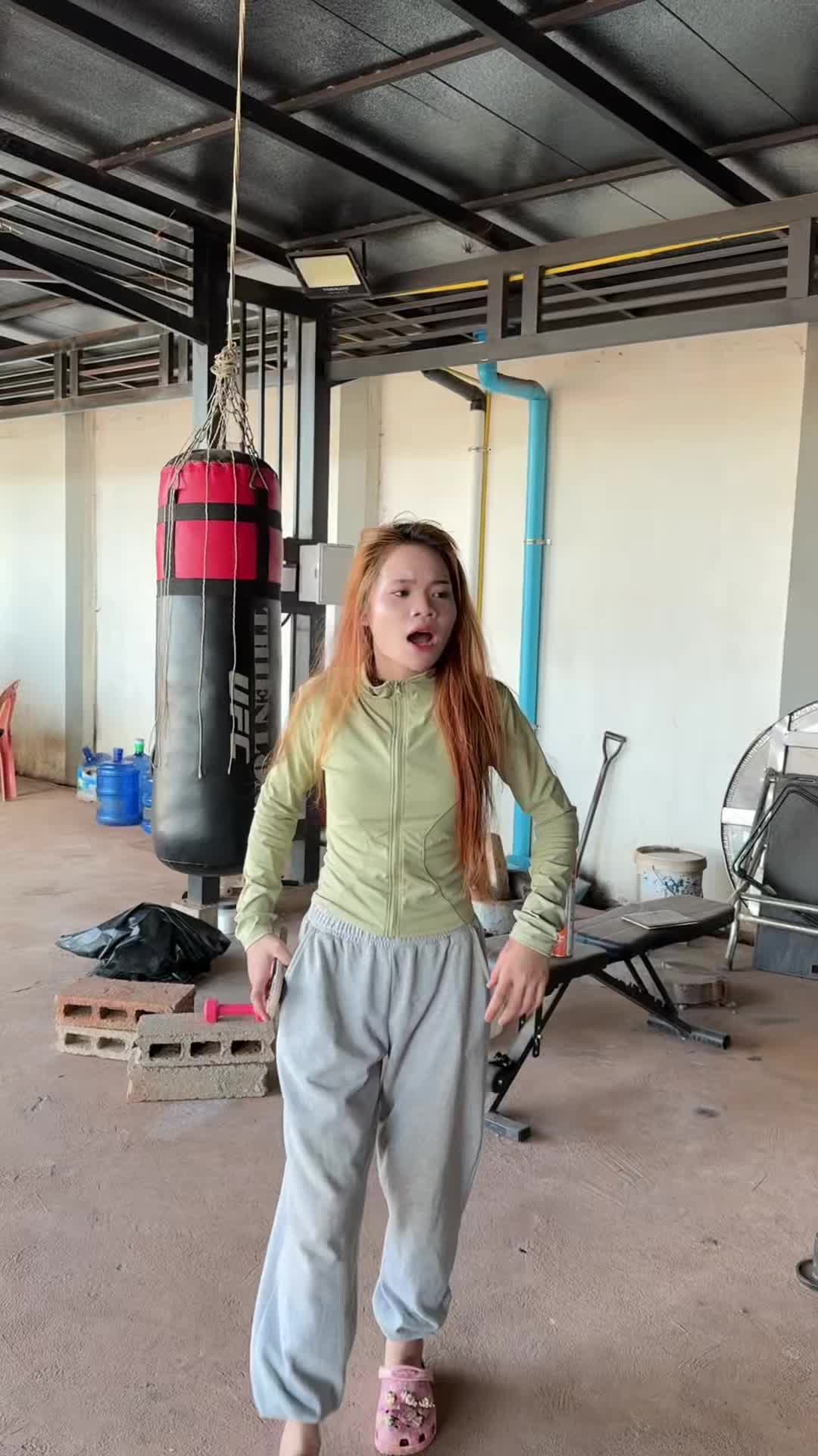 @ນາງ ແຕະໂມະ (ຢ່າແປເດີ້)