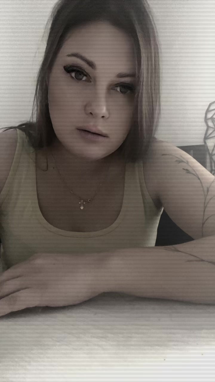 @𝓚𝓻𝓲𝓼𝓽𝓲𝓷𝓪 𝓑𝓻𝓪𝓲𝓭
