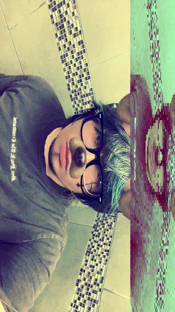 @p1nk_cyanide