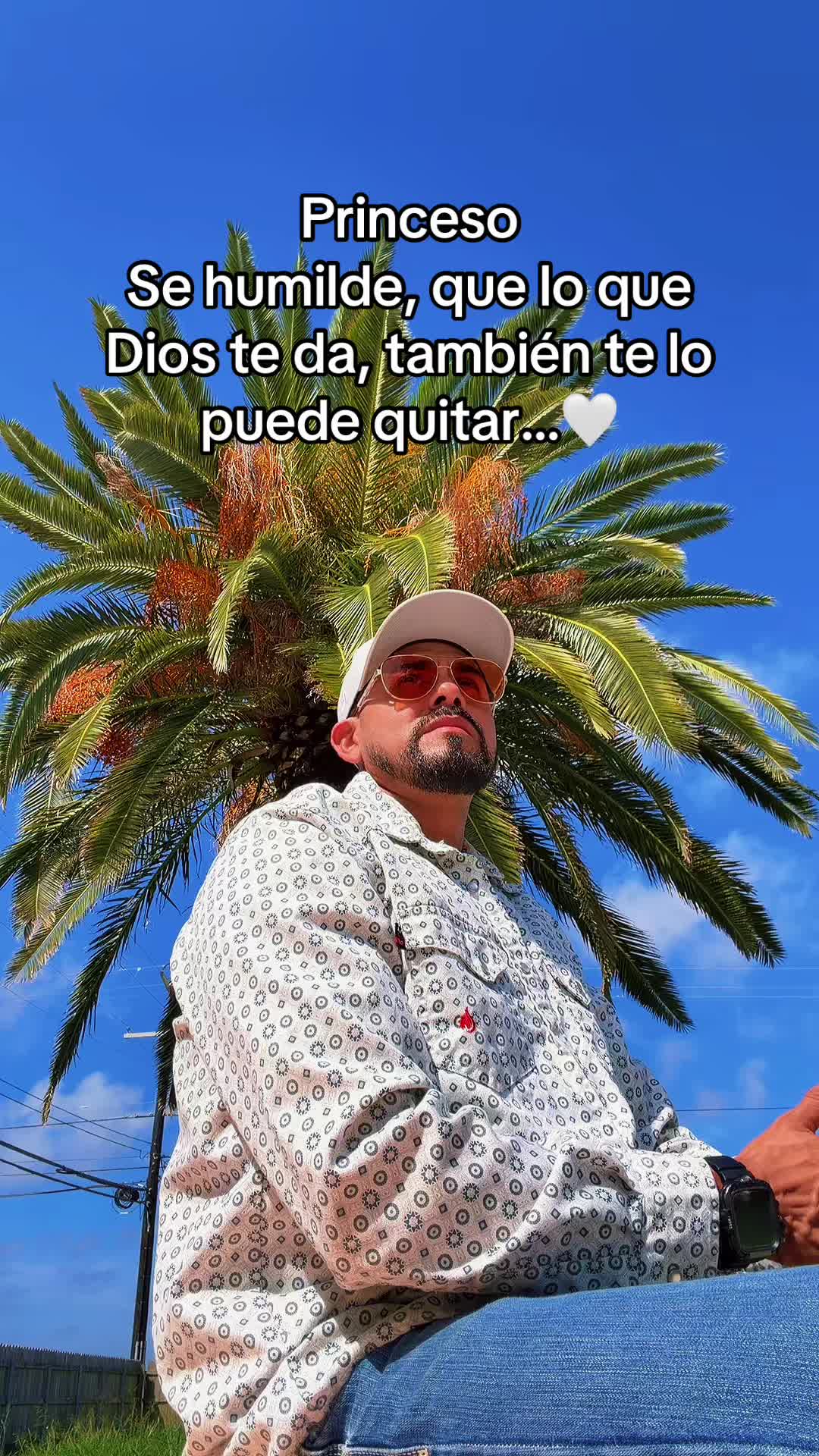 @El Señor Sonrisas.