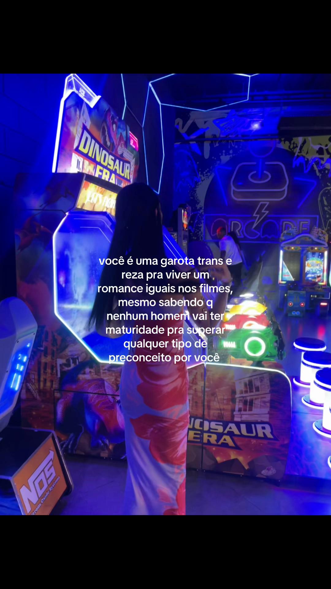 @❦