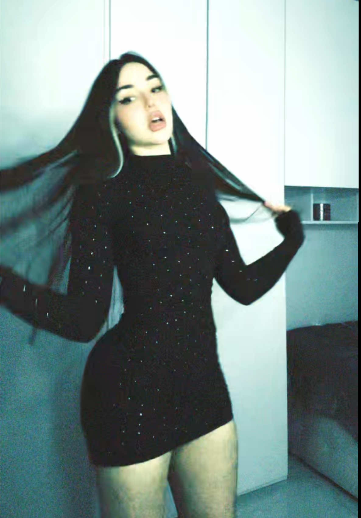 @𝒴𝒜𝒮𝑀𝐼𝒩𝐸
