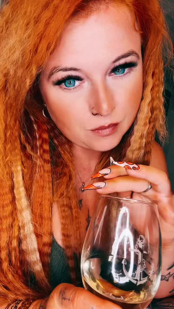 @Fynixia 🦊Fuchsi🦊
