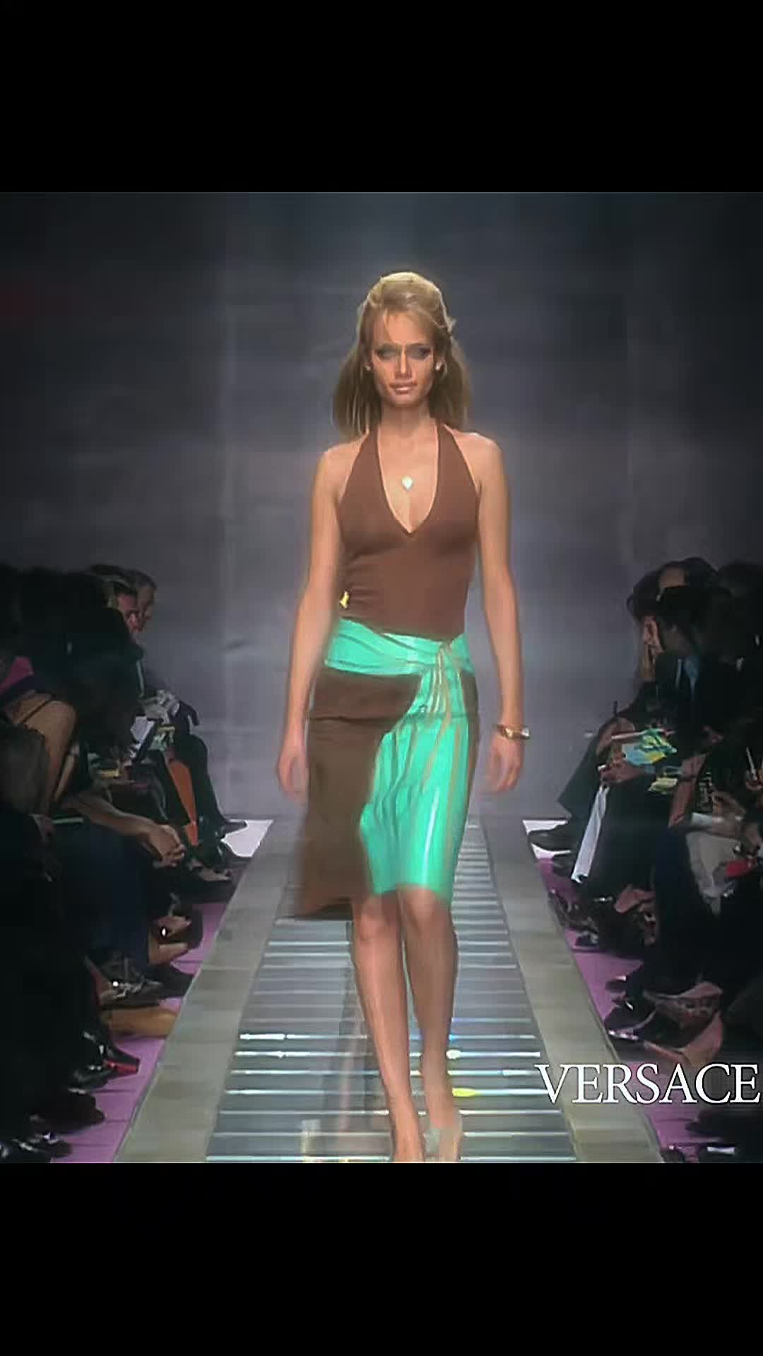@fashion.runways