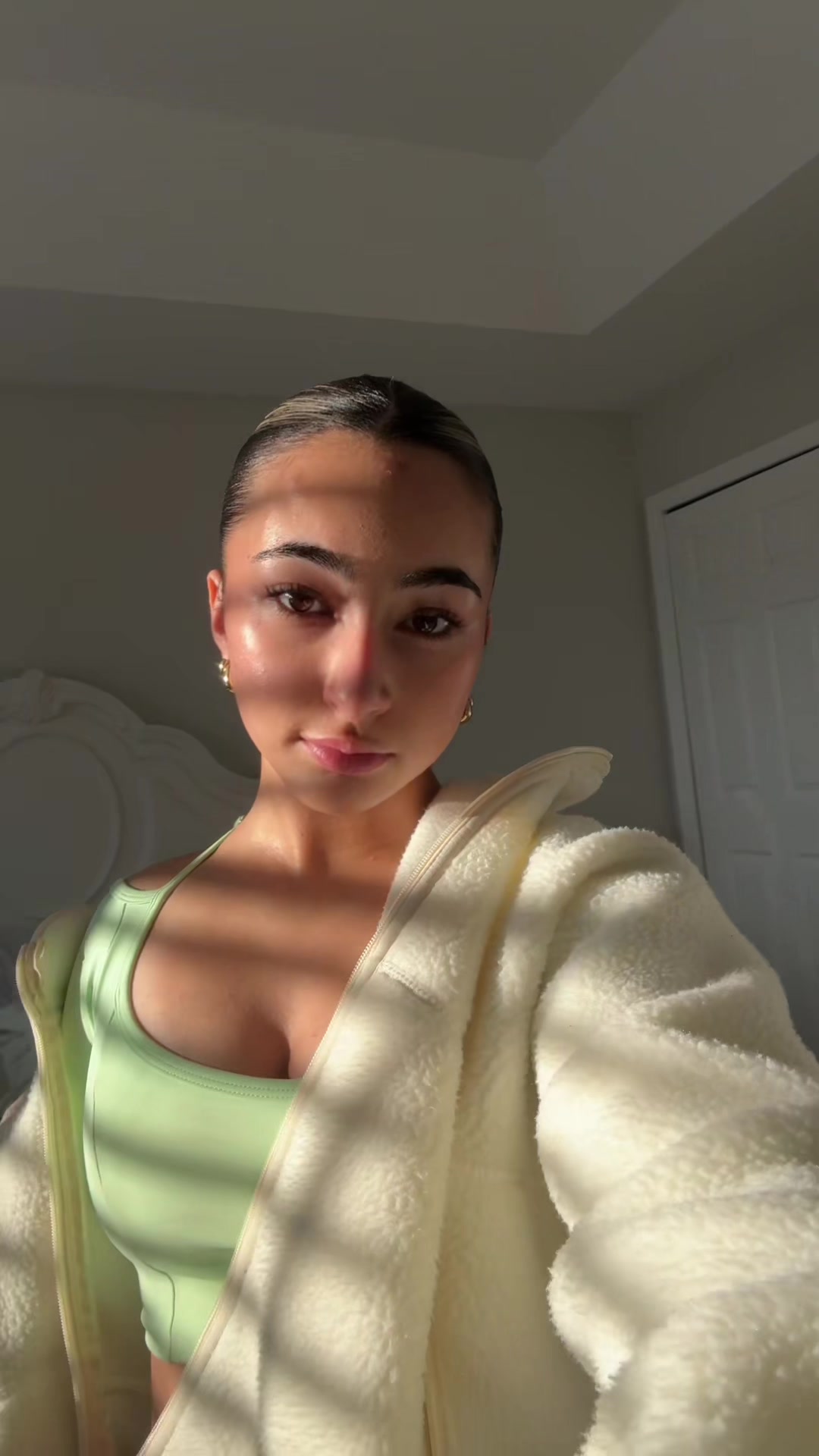 @🤫