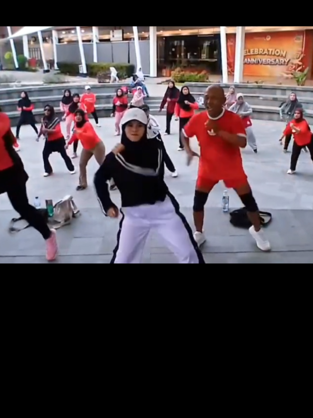 @Nisa Zumba