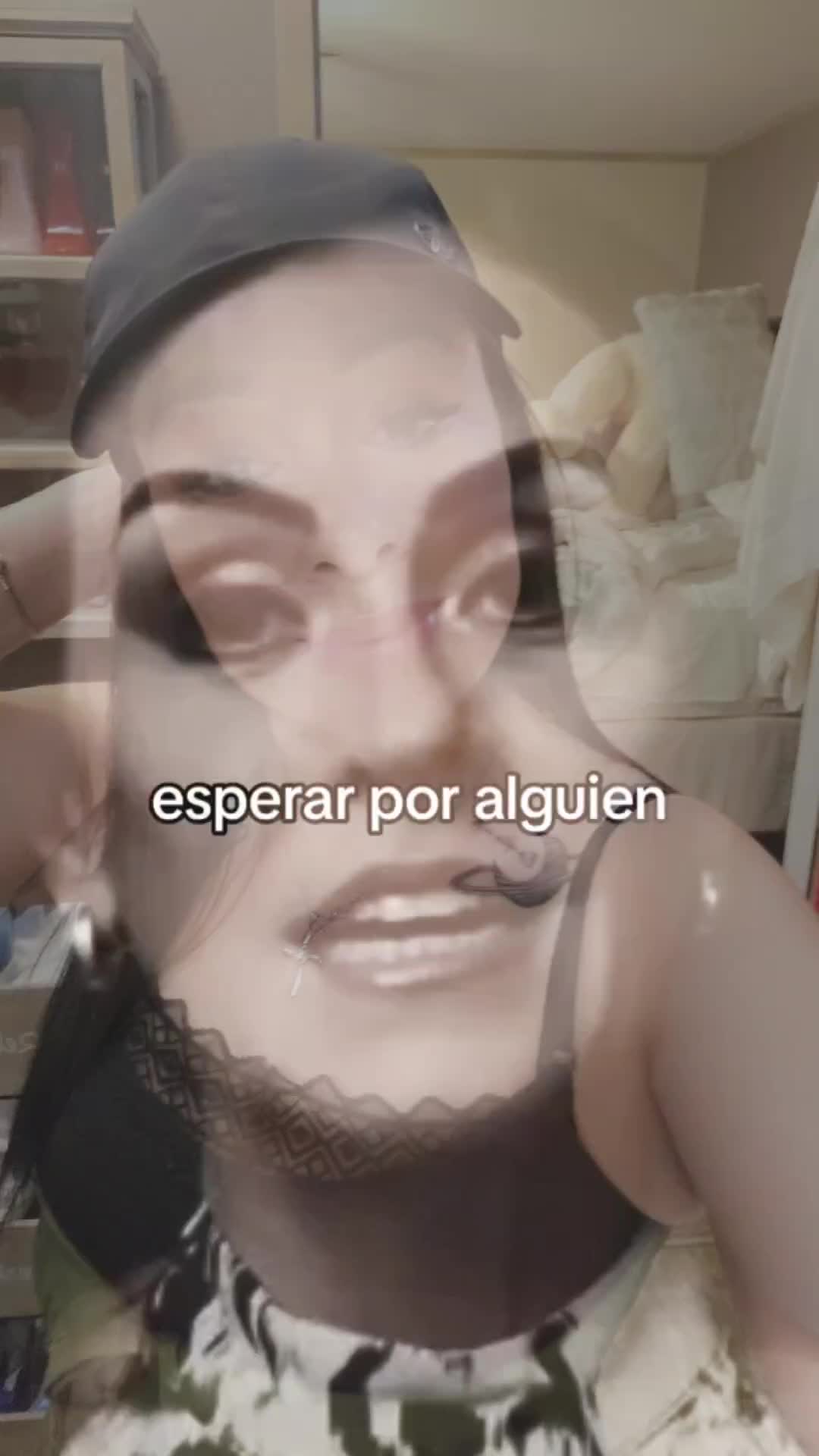 @vicky