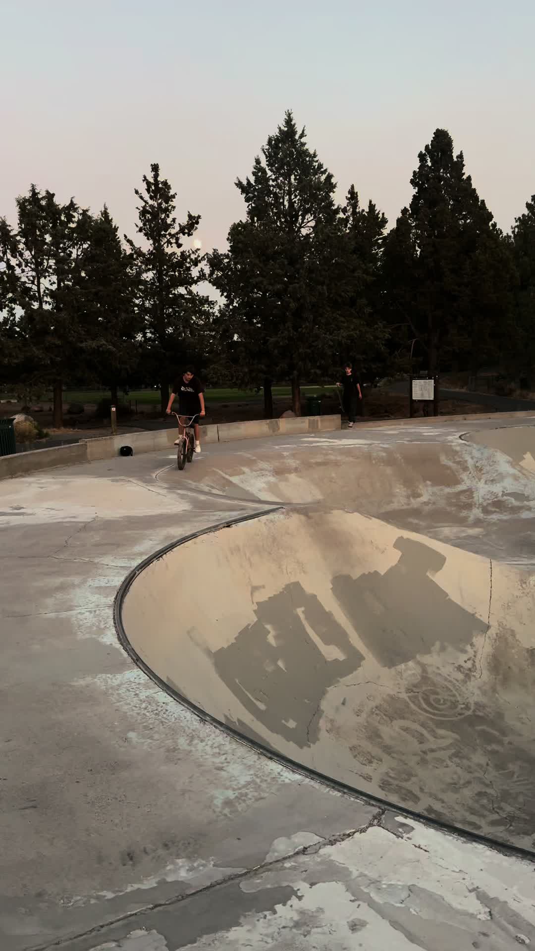 @𝕷𝖔𝖌𝖆𝖓 𝕶𝖊𝖗𝖗 🥊🥋