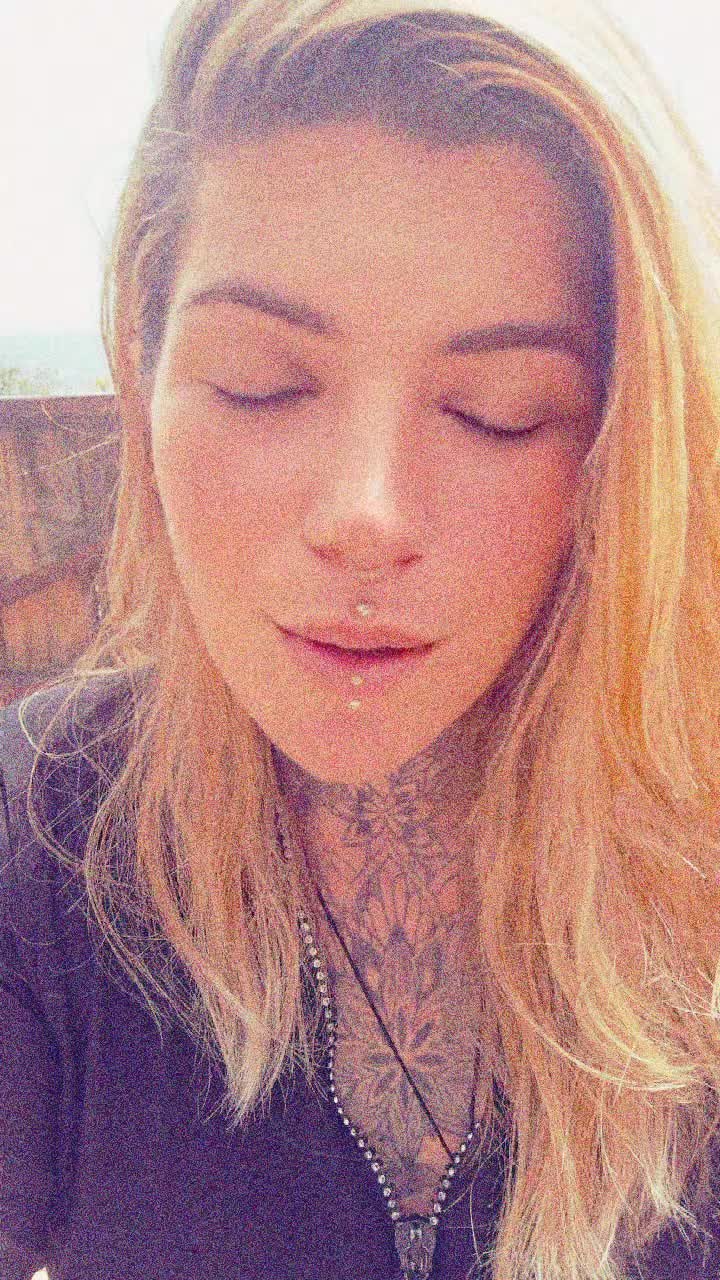 @Apollonia Rose