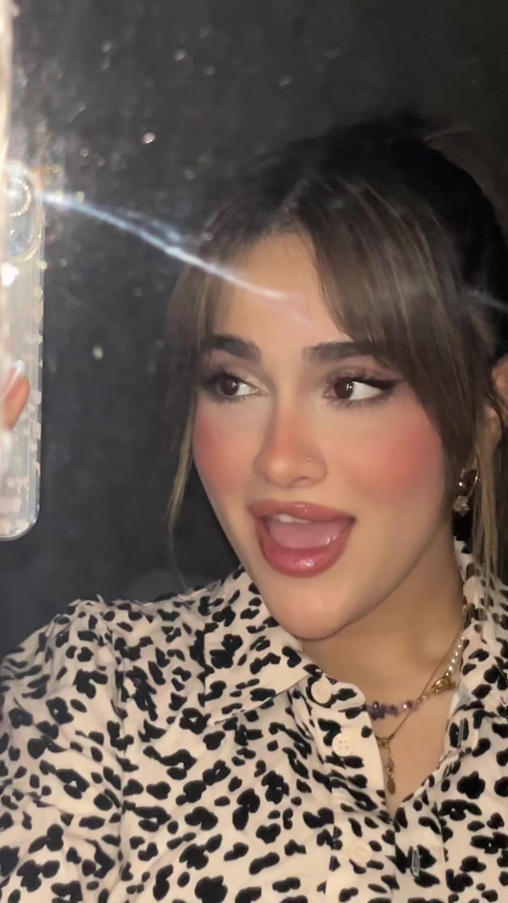 @smakamrn