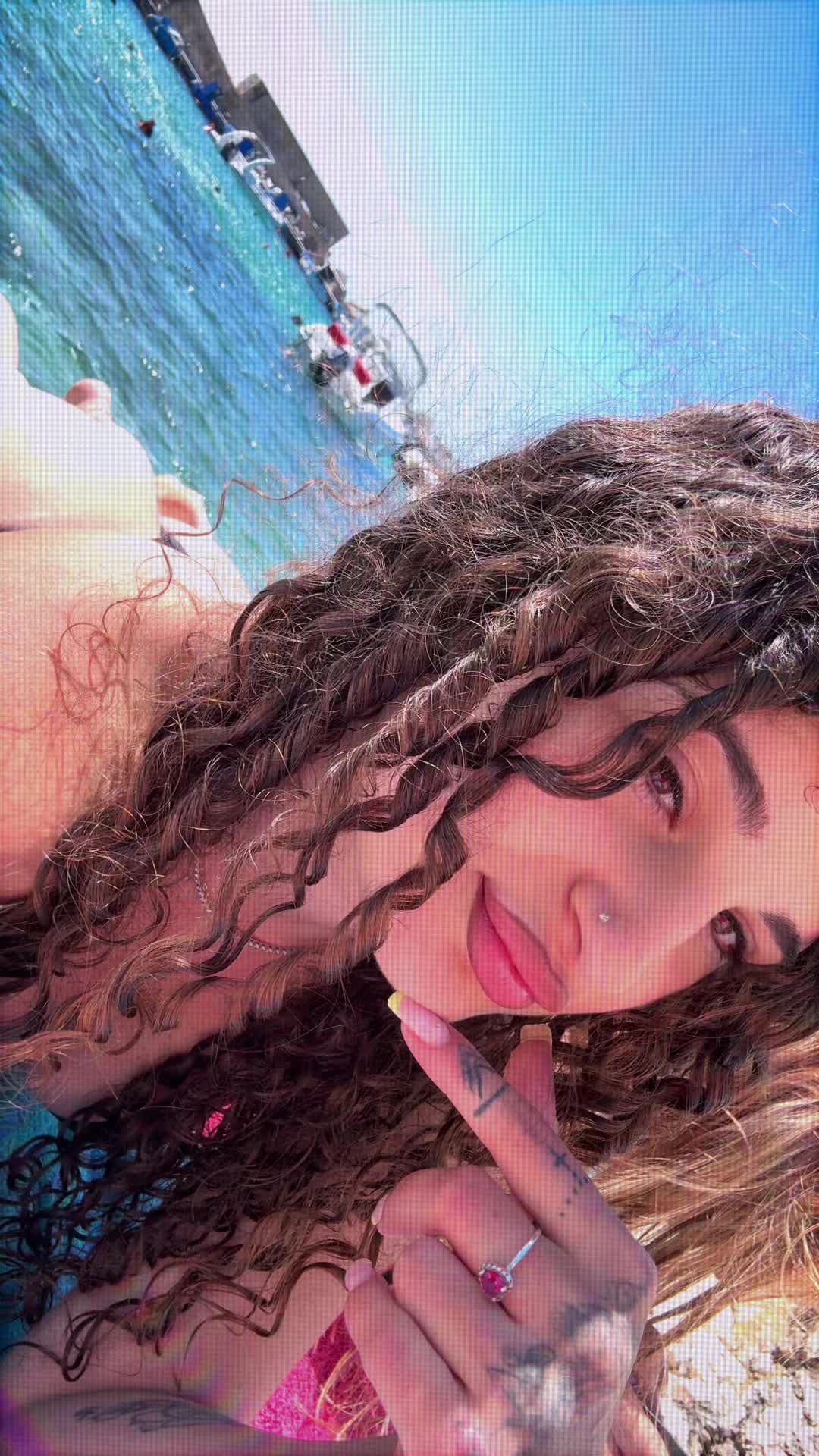 @Lariccia