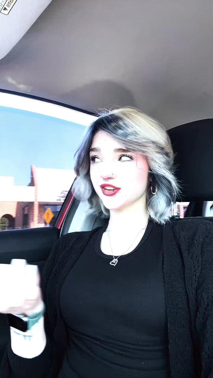 @k <3