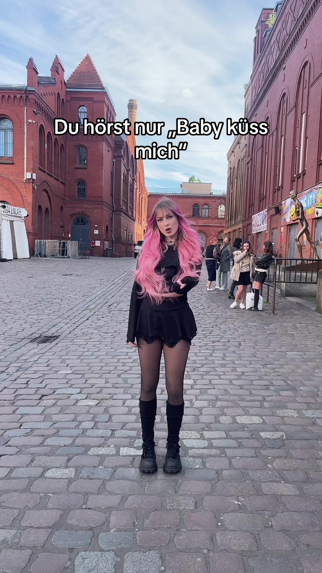 @Dueja