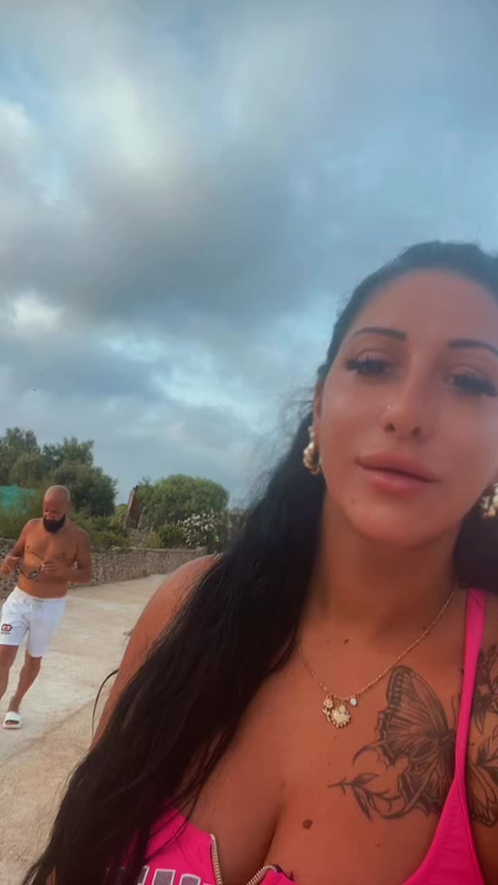 @Eliana♥️🌹🔥