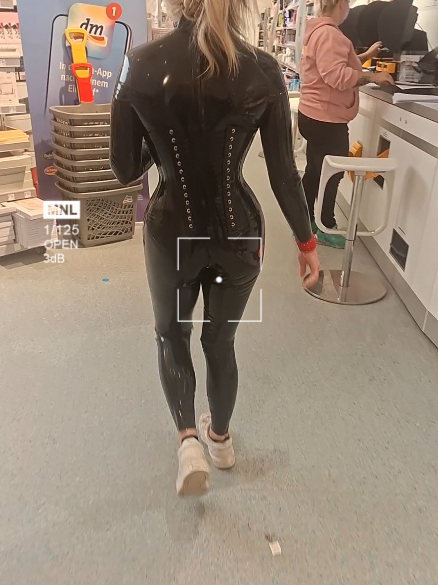 @LatXkatz_WesleyTex