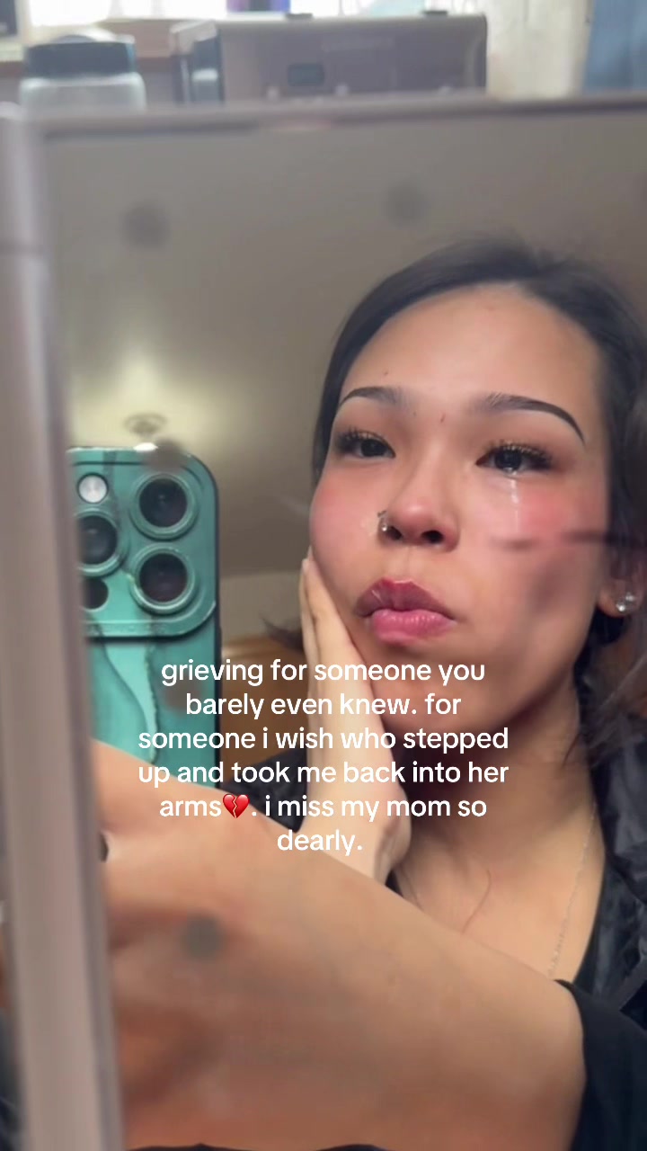 @𝚊𝚗𝚍𝚒 : )